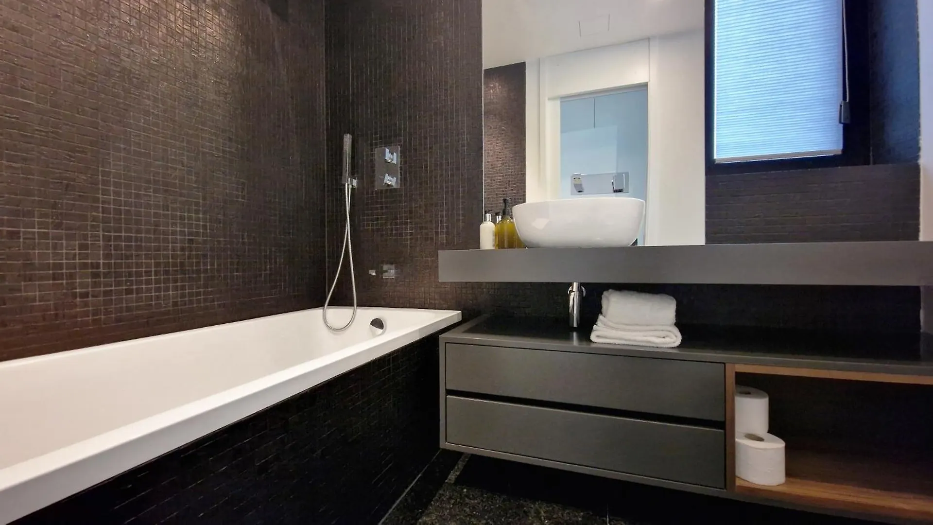 Appartamento Blissful Suite By Lovelystay Funchal  Portogallo